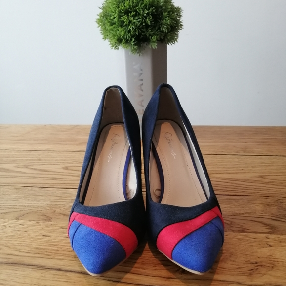 Reitmans blue and red striped heels - Picture 2 of 5